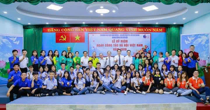 Giảng đường đại học